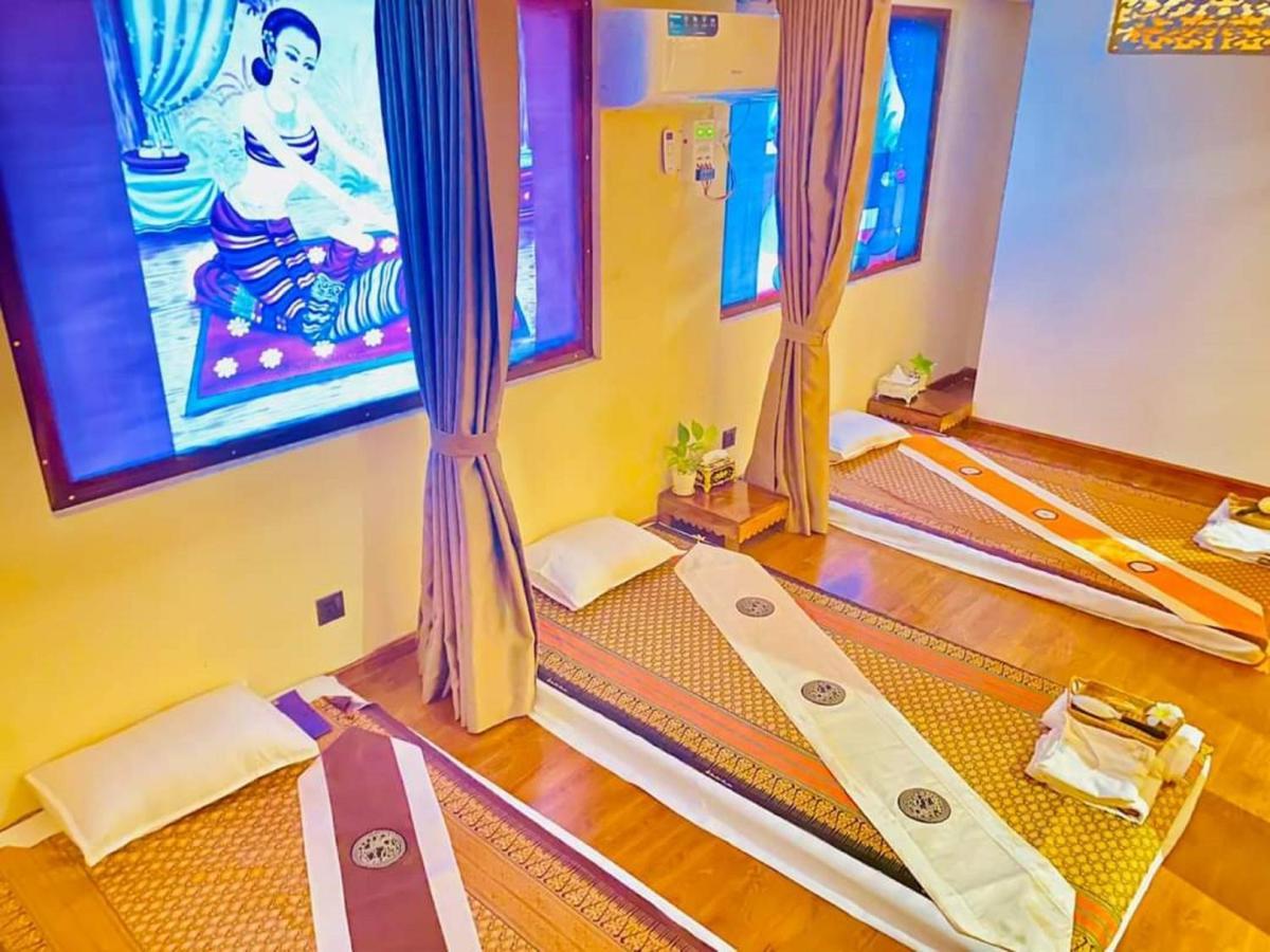 Prince Hotel Γιανγκόν Εξωτερικό φωτογραφία