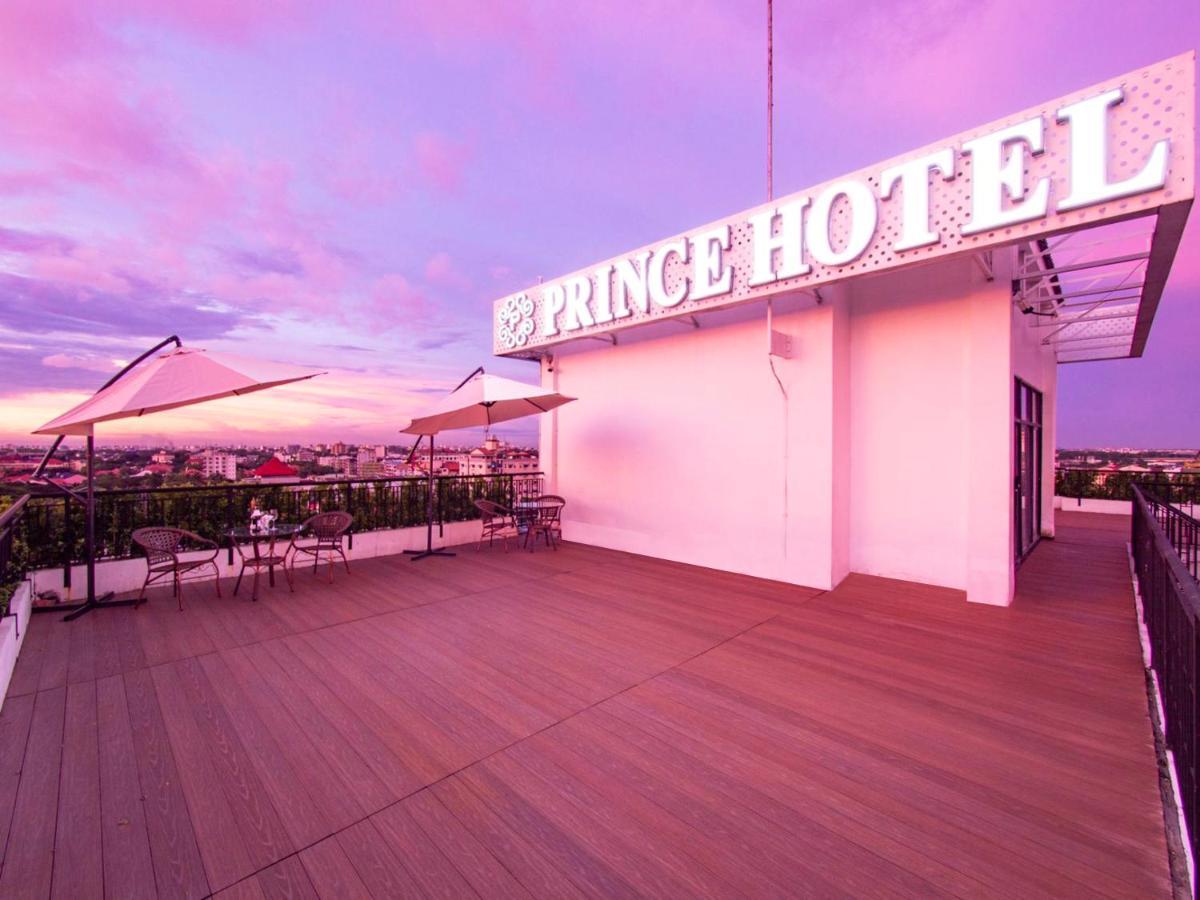 Prince Hotel Γιανγκόν Εξωτερικό φωτογραφία