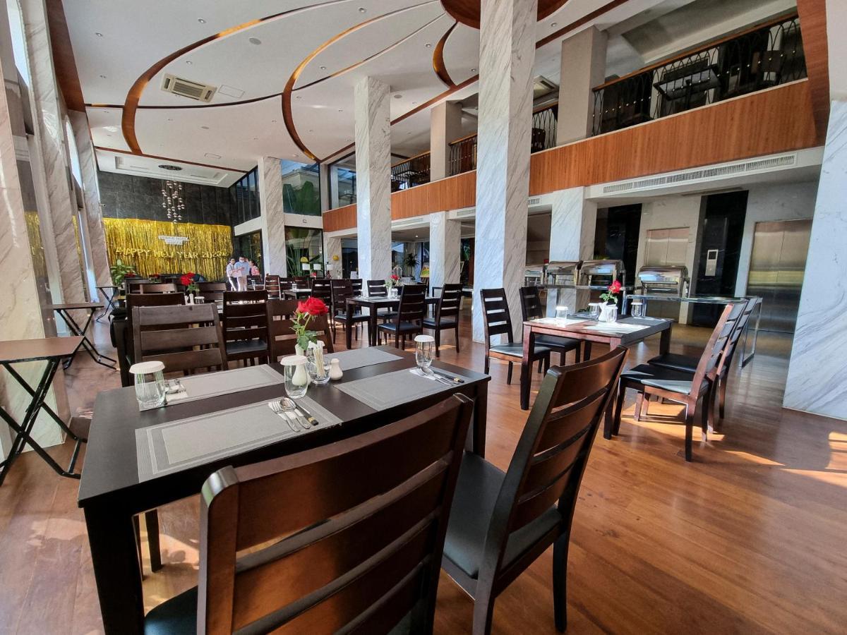 Prince Hotel Γιανγκόν Εξωτερικό φωτογραφία